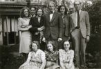 Met een aantal leerlingen van Piet van Egmond, 1945/1946